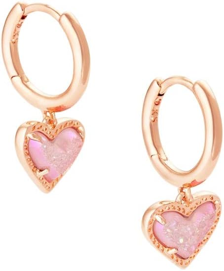 Kendra Scott Ari Aretes de botón en forma de corazón para mujer, jo...