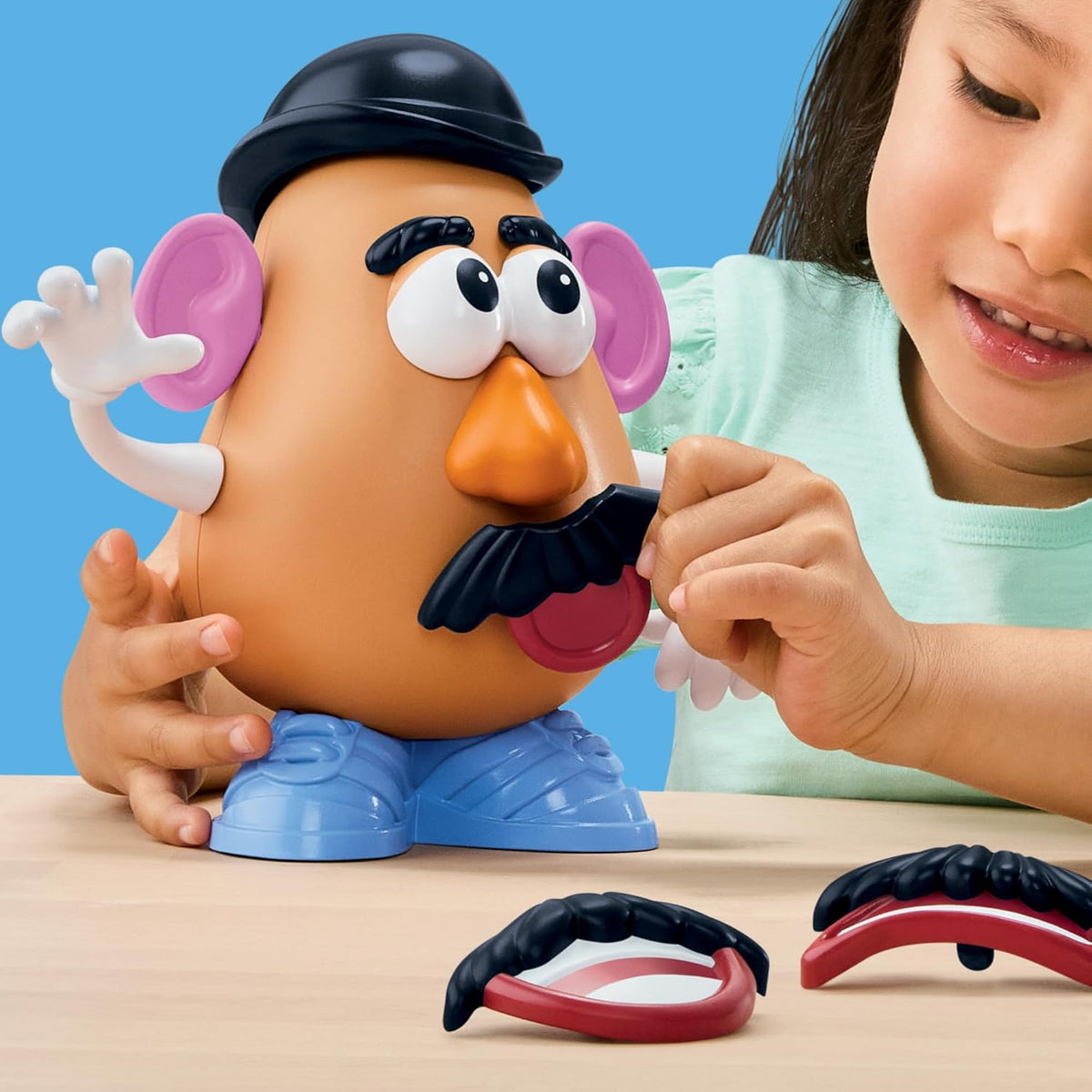 Potato Head Disney Pixar Toy Story 5 Talkin' Mr. Potato Head co...