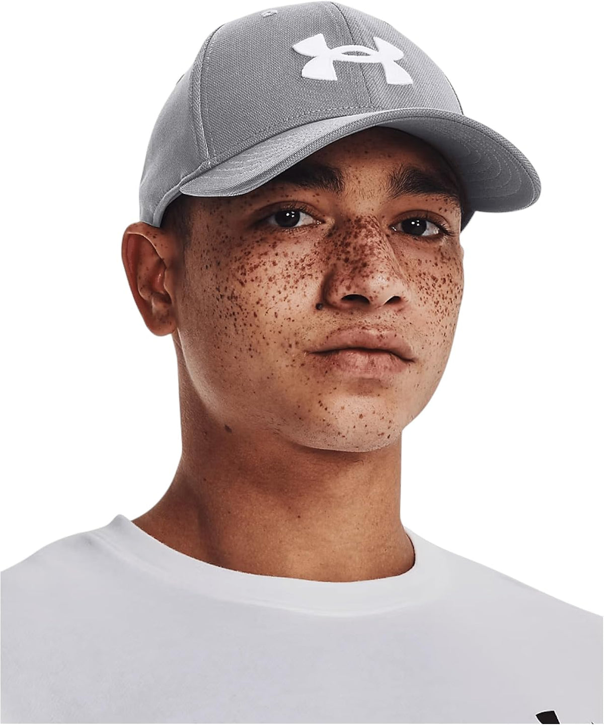 Under Armour Gorra para hombre Blitzing con tecnología Stretch Fit