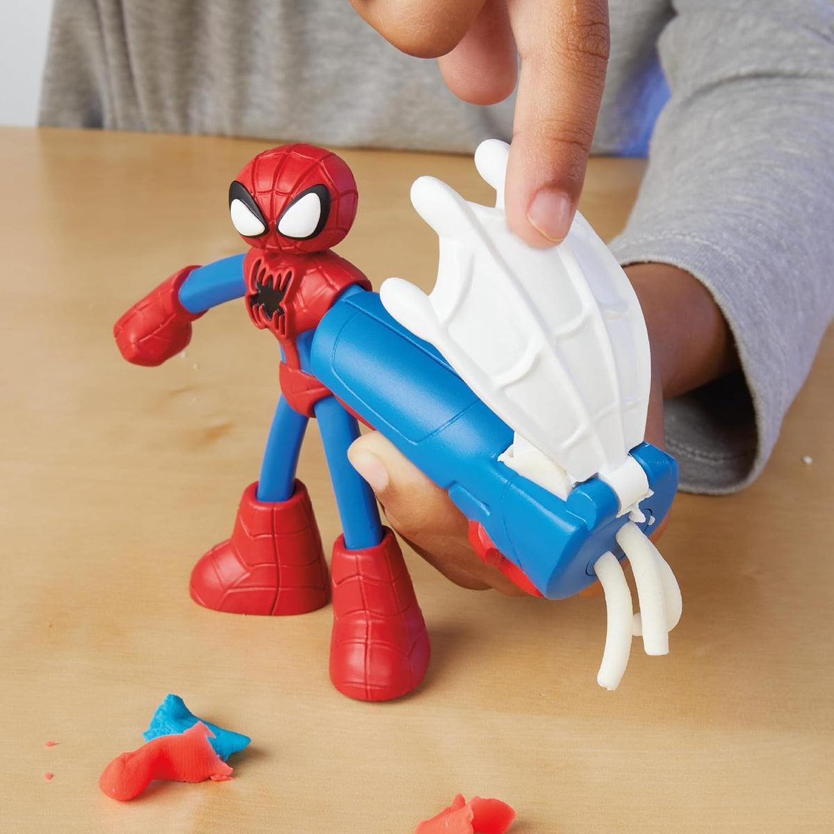 Play-Doh Marvel Hero Adventure Playset, 3 figuras de acción de Marv...