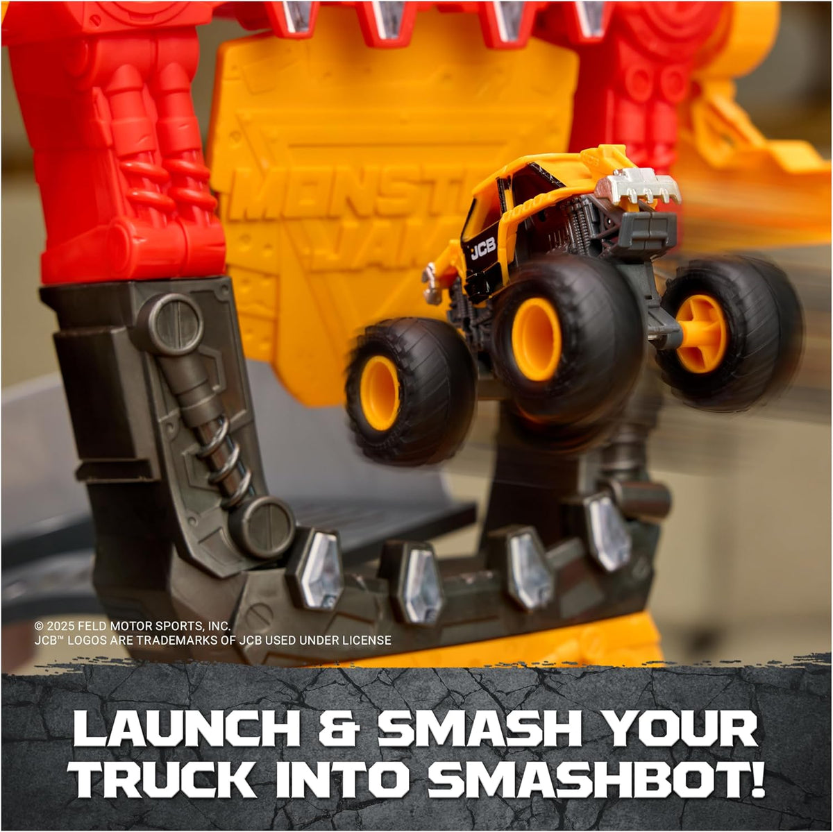 Monster Jam Smash & Bash SmashBot Playset con lanzador, exclusi...