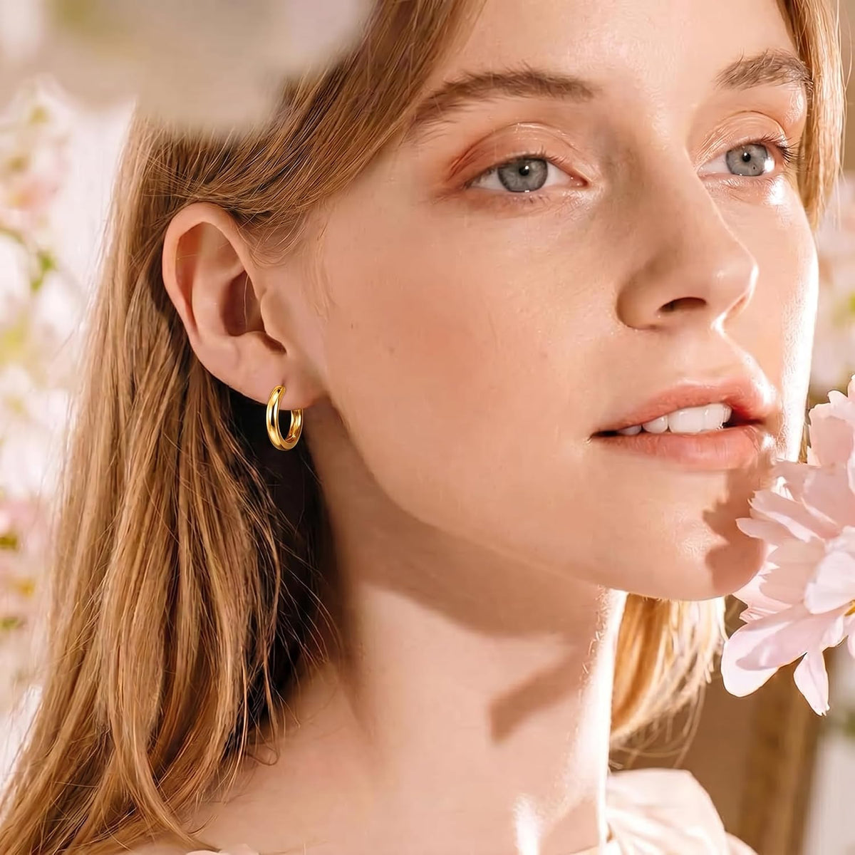Aretes de oro de 14 quilates para mujer, diseño plano, aretes de ar...