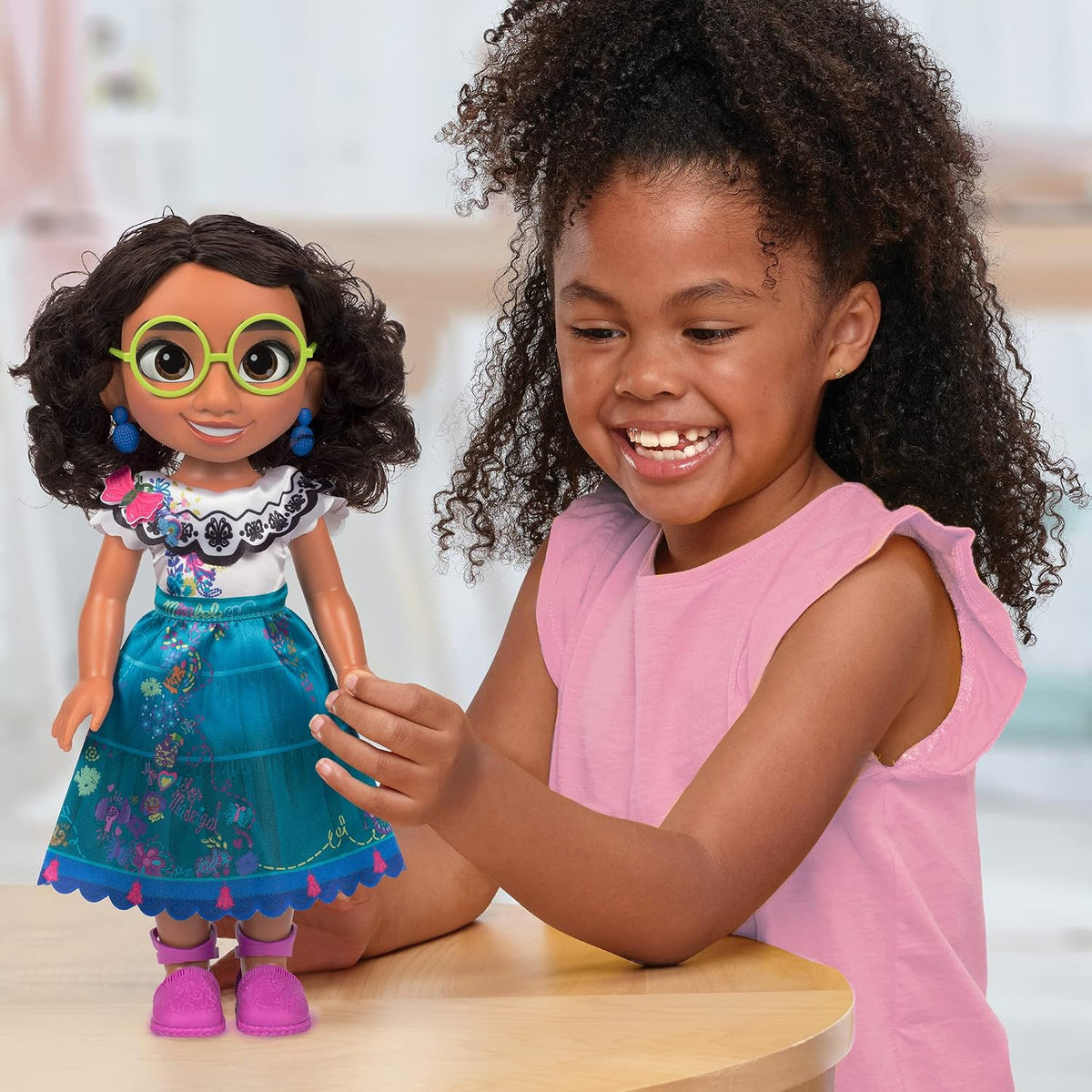Muñeca Disney Encanto Mirabel - Muñeca articulada de moda de 14 pul...