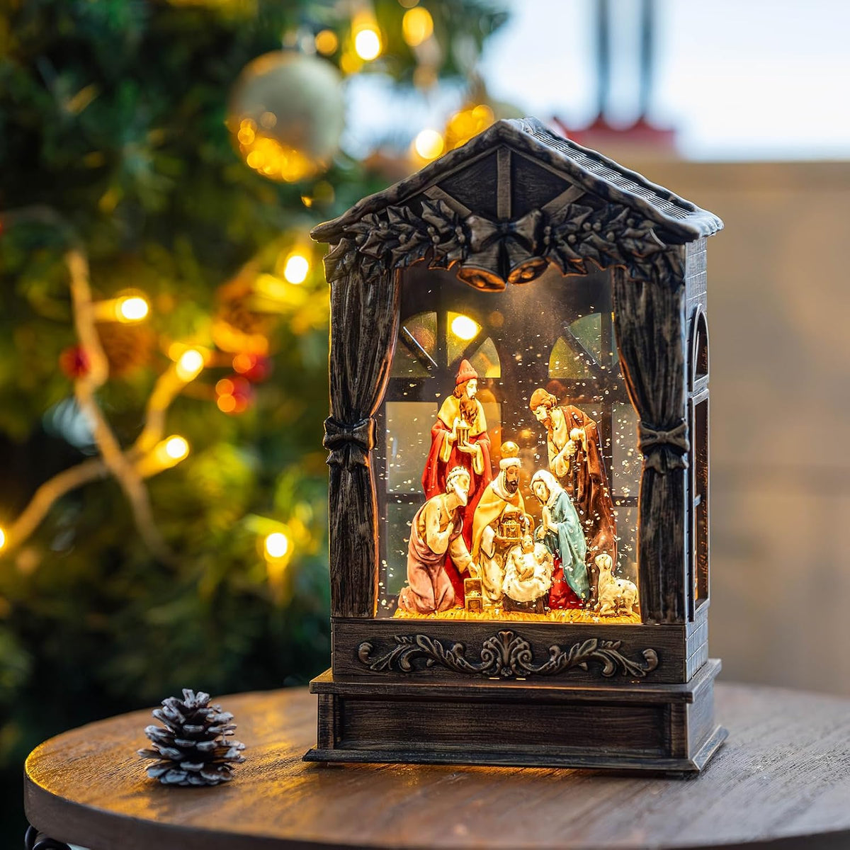Nativity - Globo de nieve, linterna de Navidad iluminada musical co...