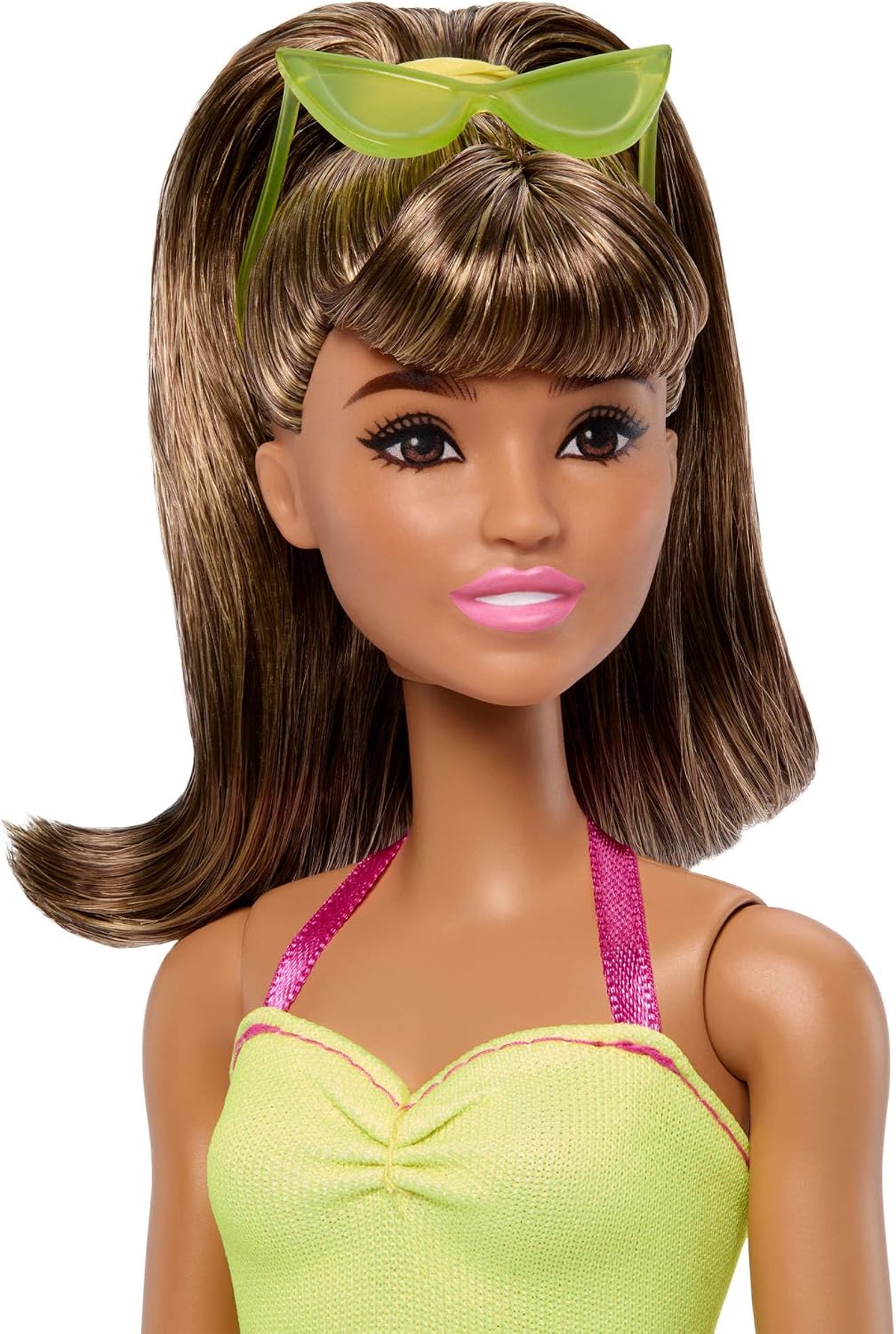 Conjunto de muñecas de moda estilo Barbie, looks inspirados en la p...
