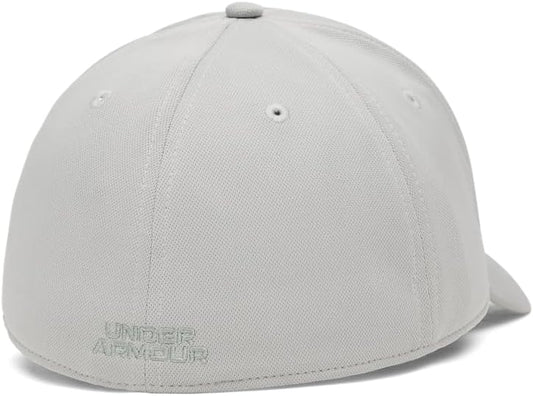 Under Armour Gorra para hombre Blitzing con tecnología Stretch Fit