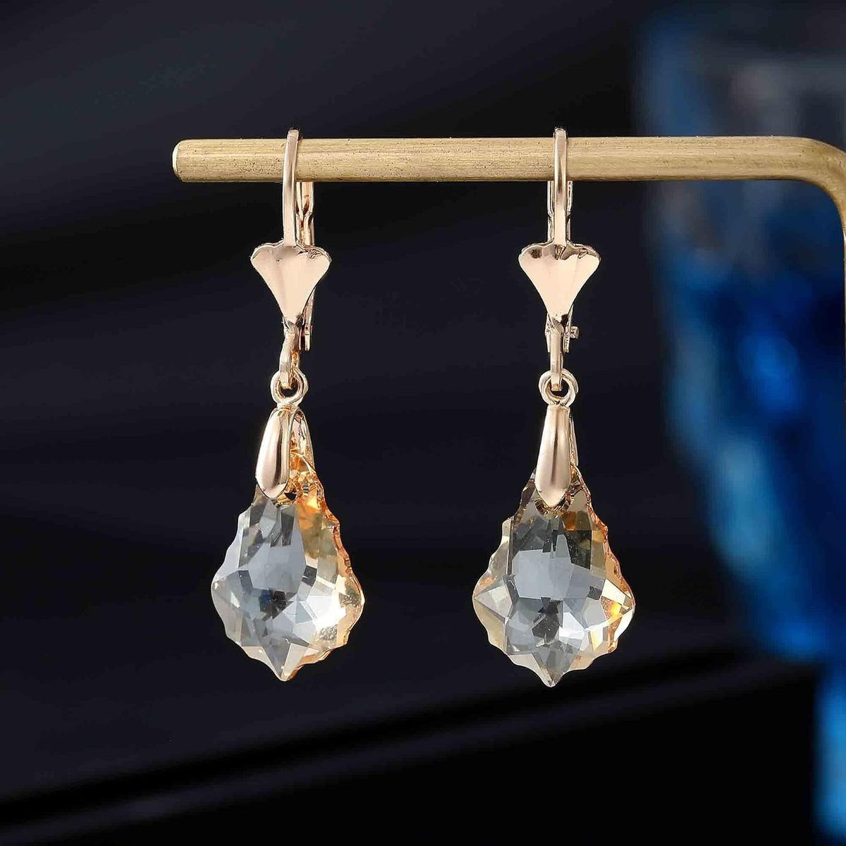 Aretes de cristal austriaco barroco con cierre de palanca para muje...
