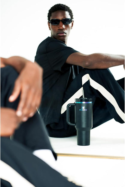 STANLEY Quencher H2.0 Flow State - Vaso de 40 onzas, color negro cr...
