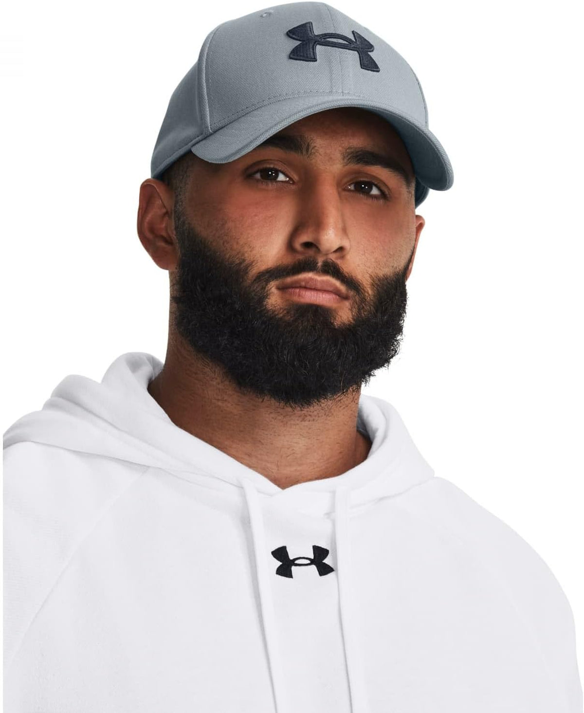 Under Armour Gorra para hombre Blitzing con tecnología Stretch Fit