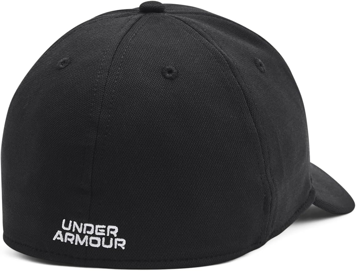 Under Armour Gorra para hombre Blitzing con tecnología Stretch Fit