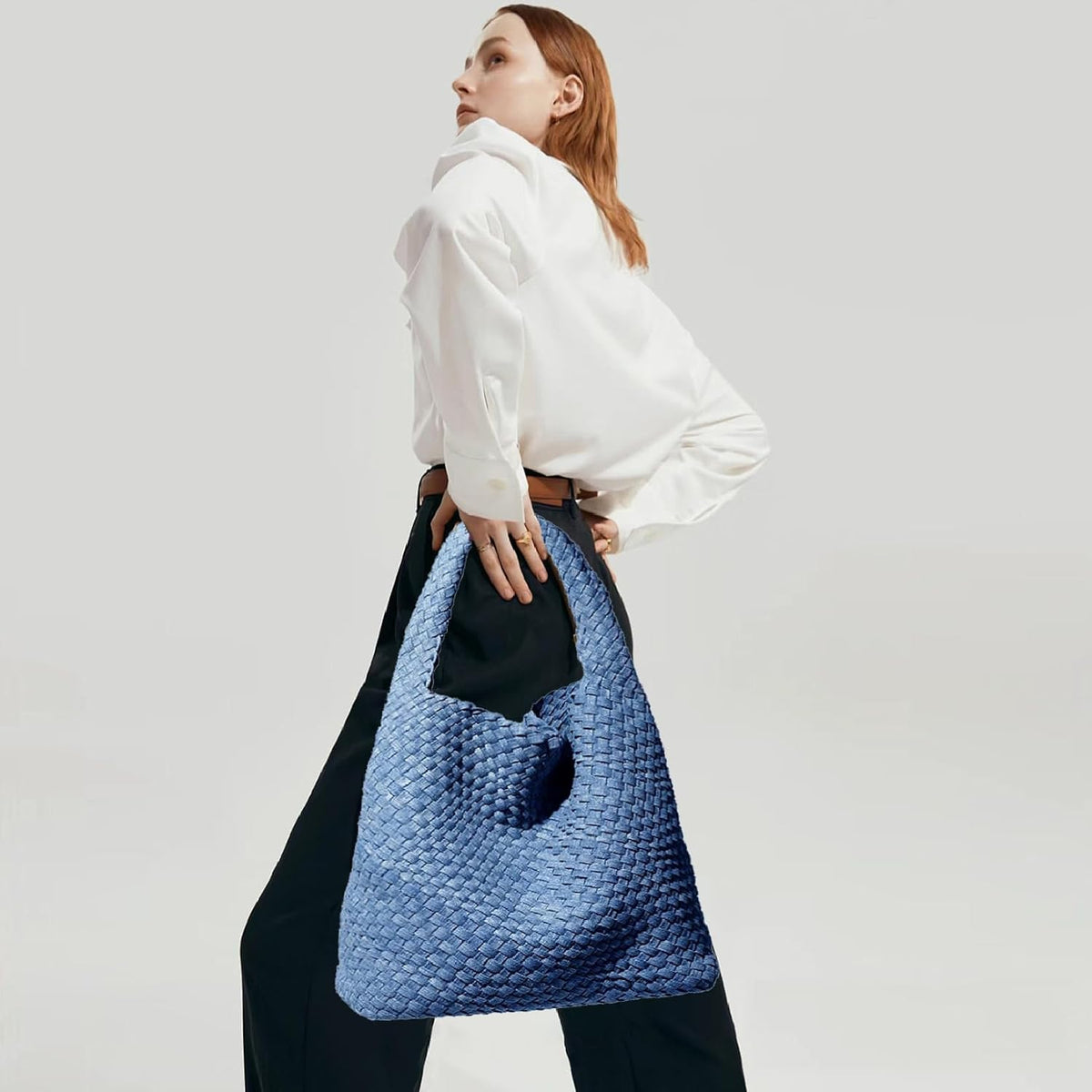 Bolso de mano de mujer con asa superior de cuero vegano tejido a ma...