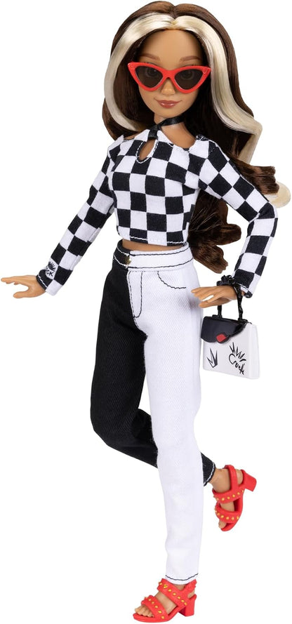 Disney ily 4EVER Muñecas Cruella de 11.5 pulgadas de alto con 13 pu...