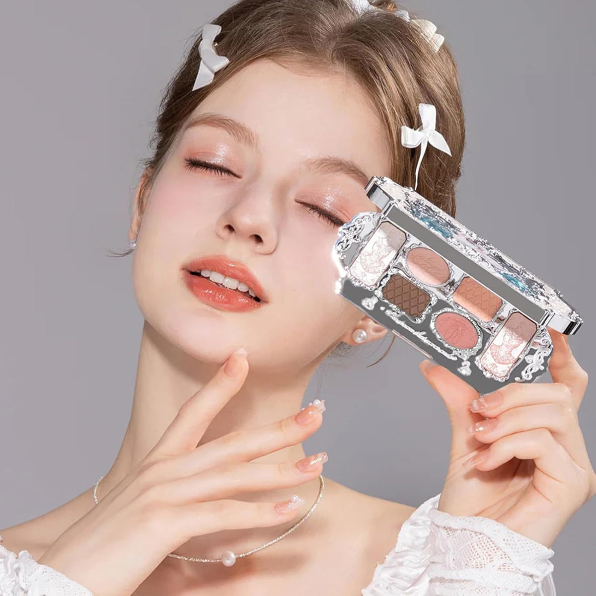 Flower Knows Paleta de maquillaje Swan Ballet de 6 colores, albaric...
