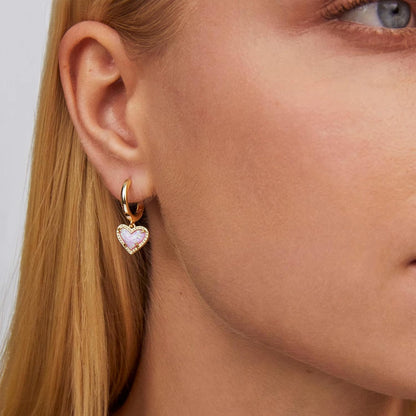 Kendra Scott Ari Aretes de botón en forma de corazón para mujer, jo...