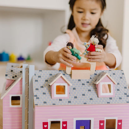 Casa de muñecas de madera Fold and Go de Melissa &amp; Doug con 2 m...