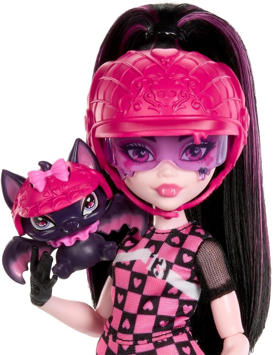 Draculaura y su patineta Monster High