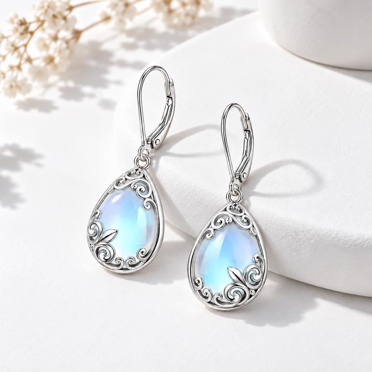 Aretes colgantes de filigrana de piedra lunar de plata de ley con l...