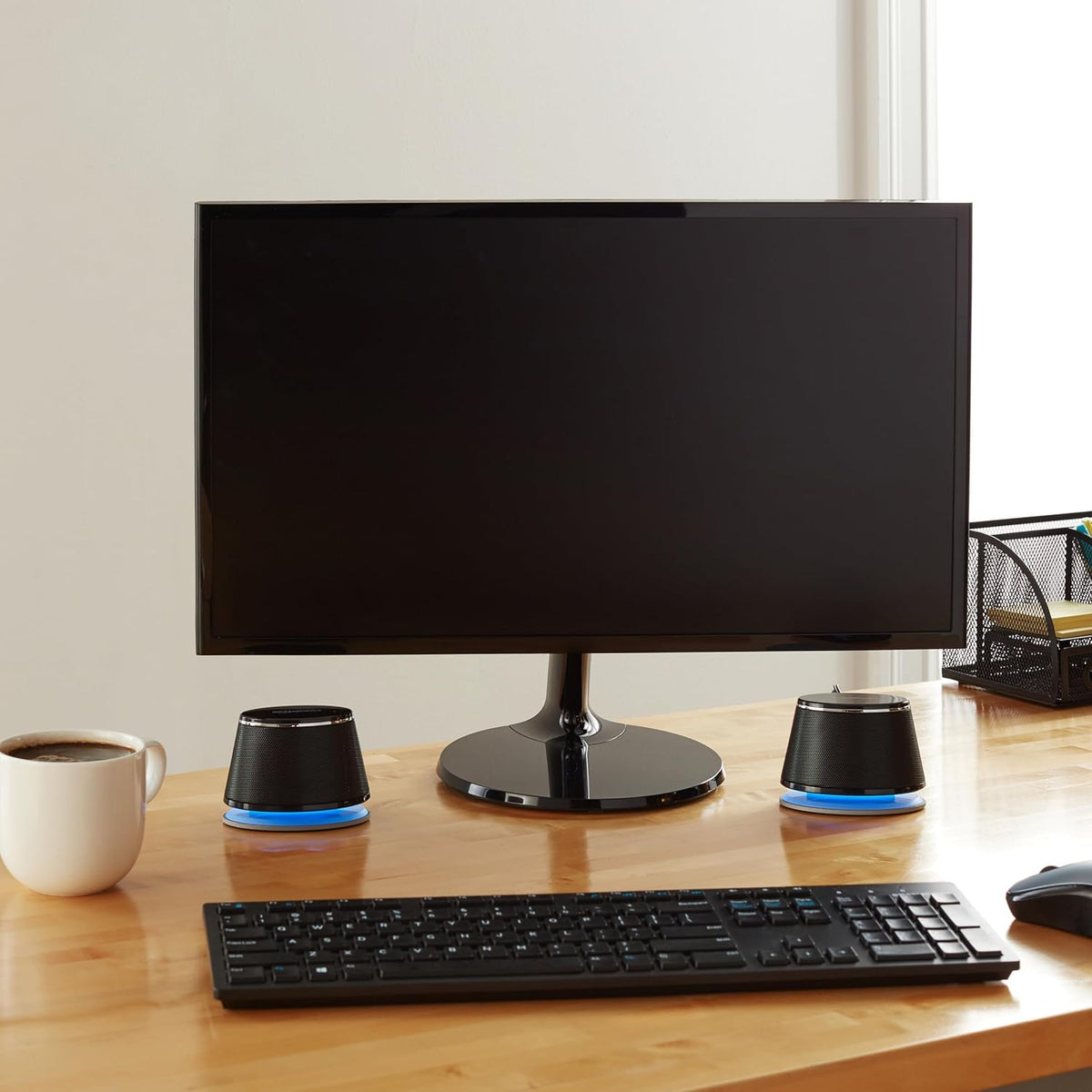 Amazon Basics Altavoces estéreo 2.0 para PC o portátil con control...