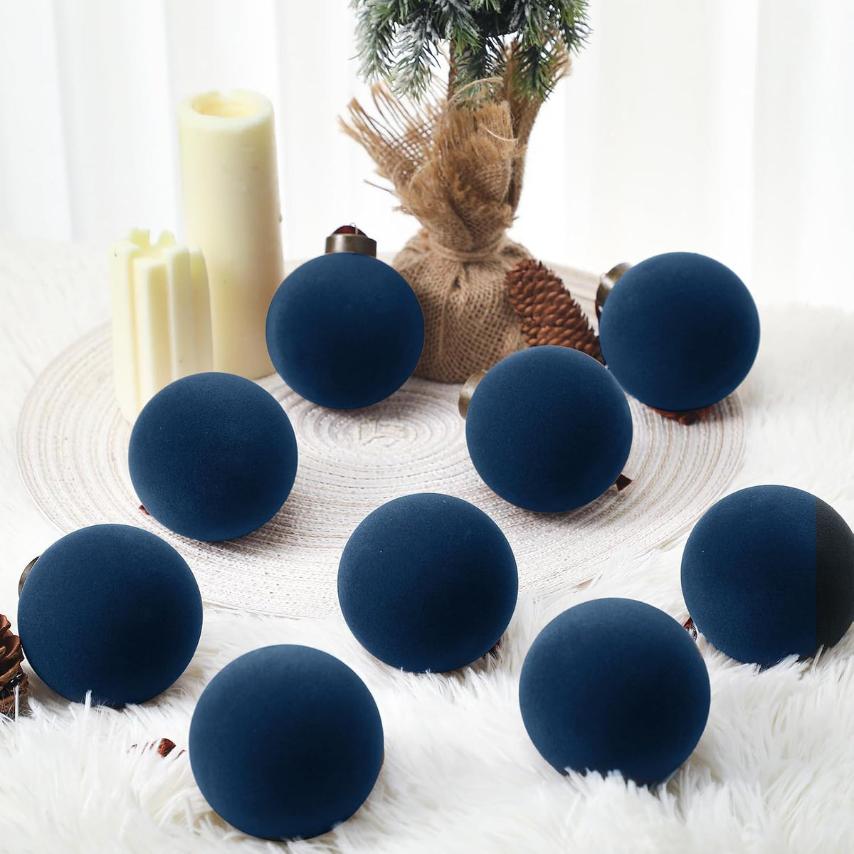 Liliful - 15 bolas de Navidad de terciopelo, color azul marino | Bo...