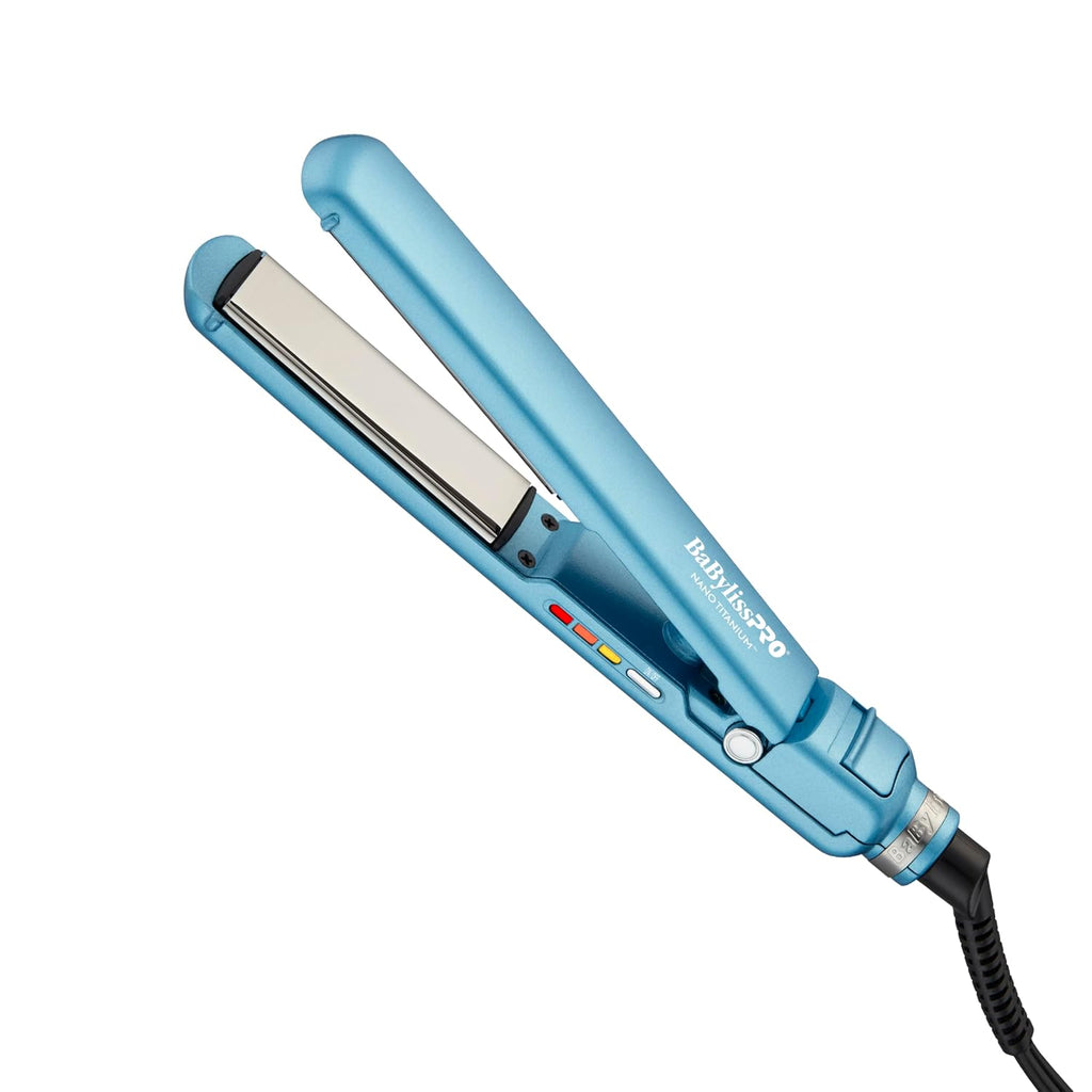 LAS HERRAMIENTAS COMPACTAS BaBylissPRO® Nano Titanium™ ofrecen toda...