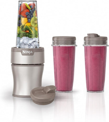 Ninja Nutri-Plus Licuadora personal, 900PW, (3) tazas de 20 onzas,...