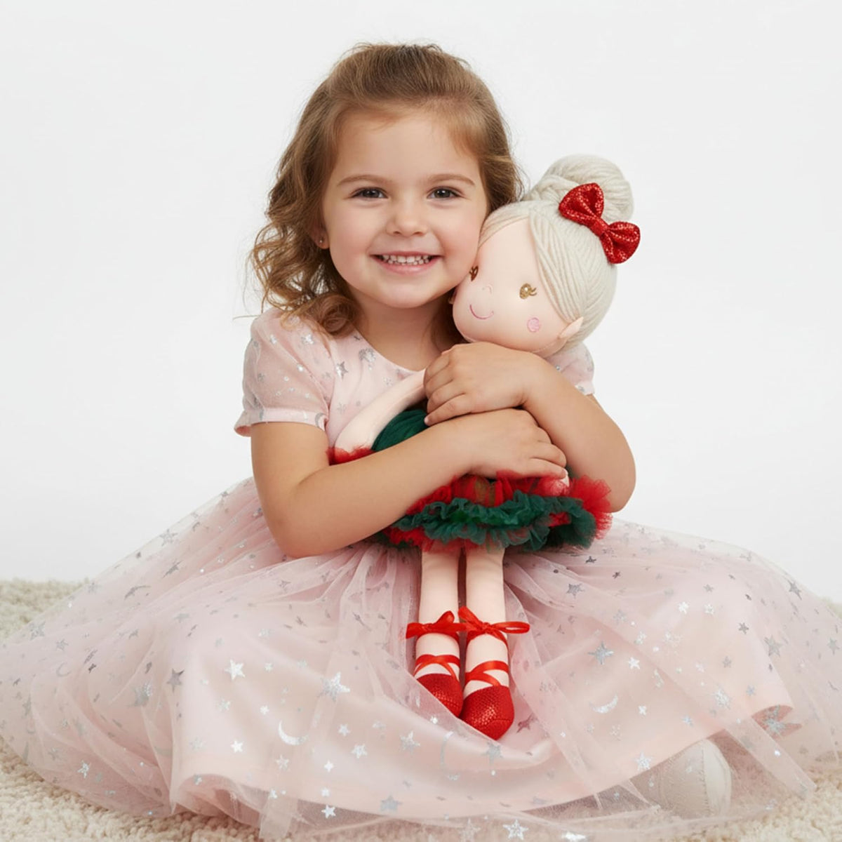 Muñeco de peluche Clara Christmas Ballerina de 16" de June Garden |...