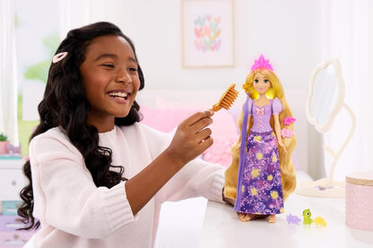 Mattel Disney Princess Rapunzel Fashion Doll con pelo iluminado y m...