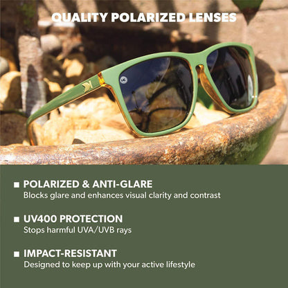 Knockaround Gafas de sol polarizadas cuadradas para hombres y mujer...