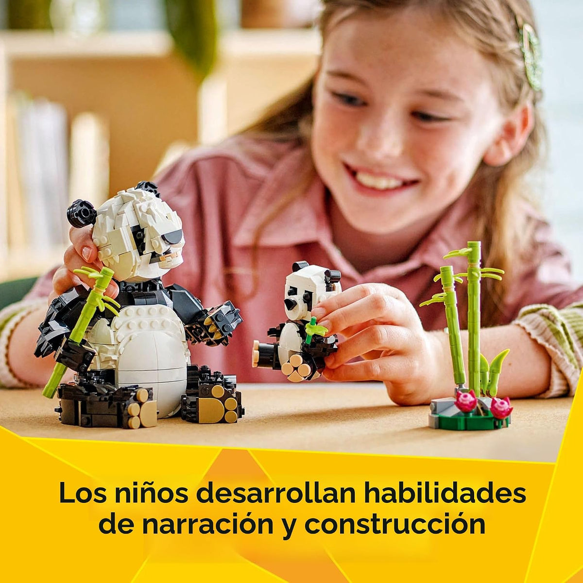 LEGO Creator Familia de Pandas, Animales Salvajes 3 en 1 - Kit de j...