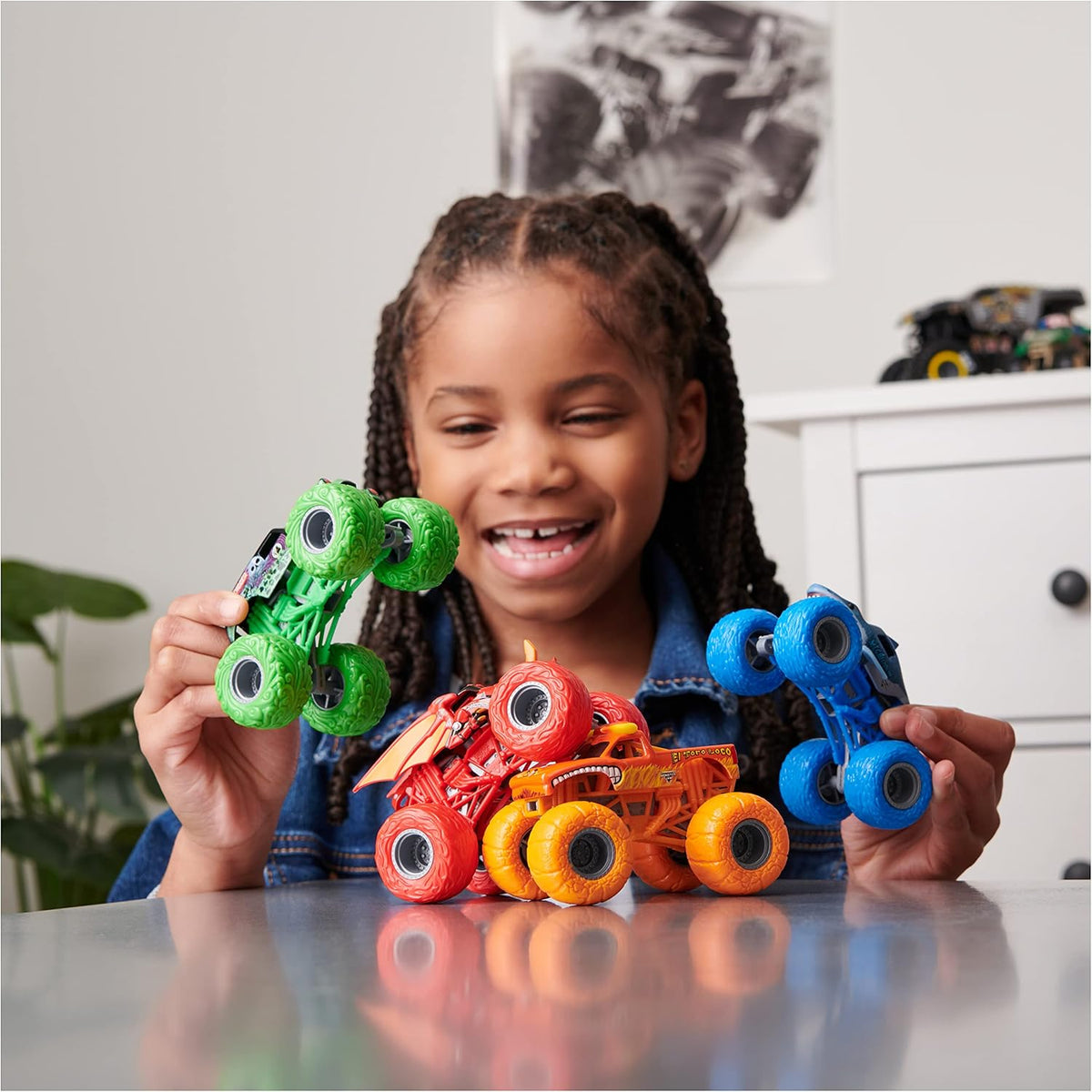 Monster Jam, Juego de peldaños resistentes, camiones monstruo fundi...