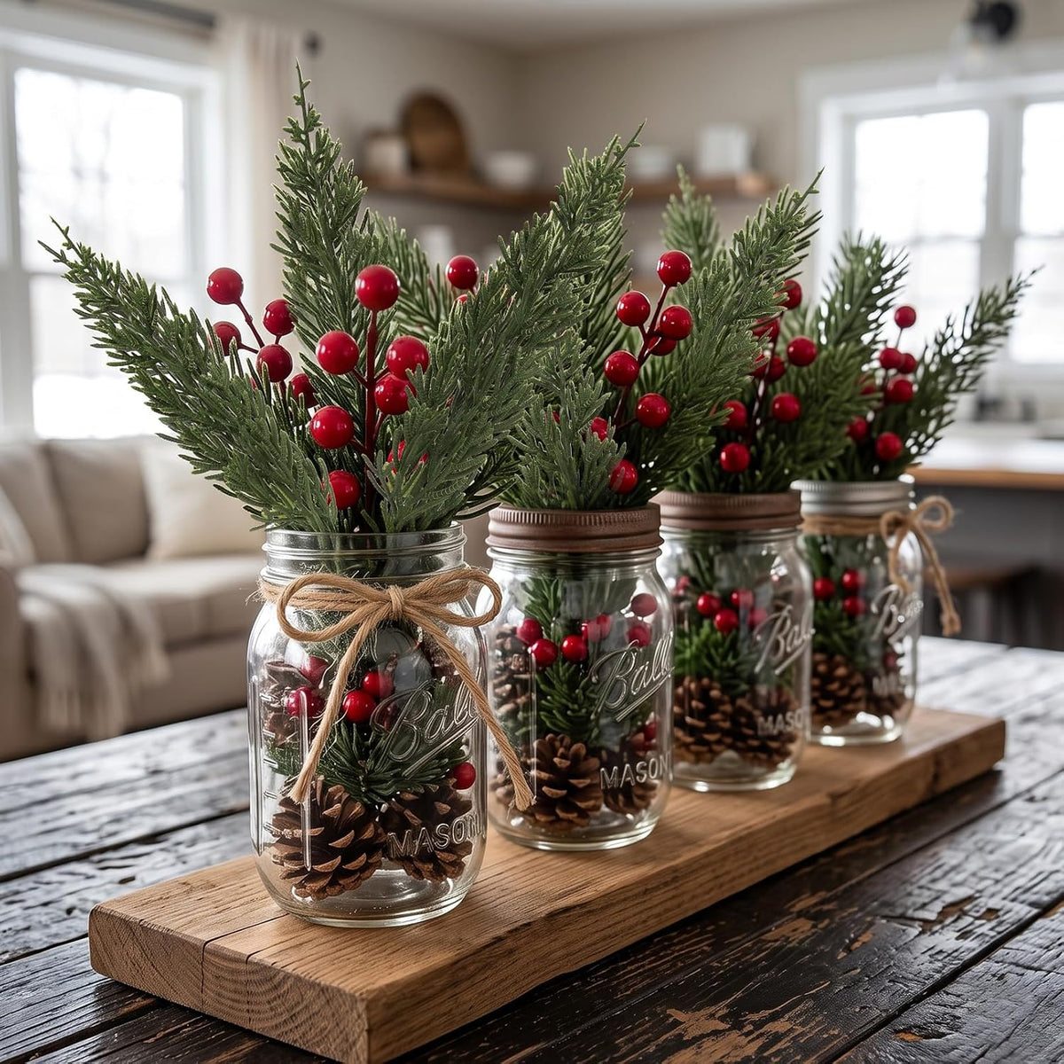lovemoon 70 tallos de pino artificiales de Navidad con bayas rojas,...