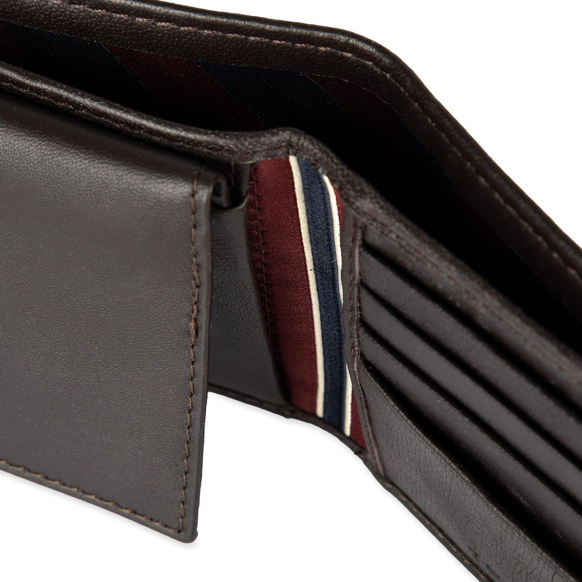 Tommy Hilfiger Cartera Passcase para hombre con ventana de identifi...