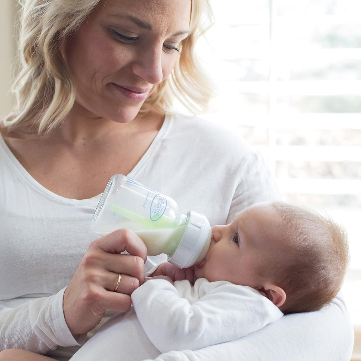 Dr. Brown's Anti-Colic Options+ - Juego de regalo esencial de b...