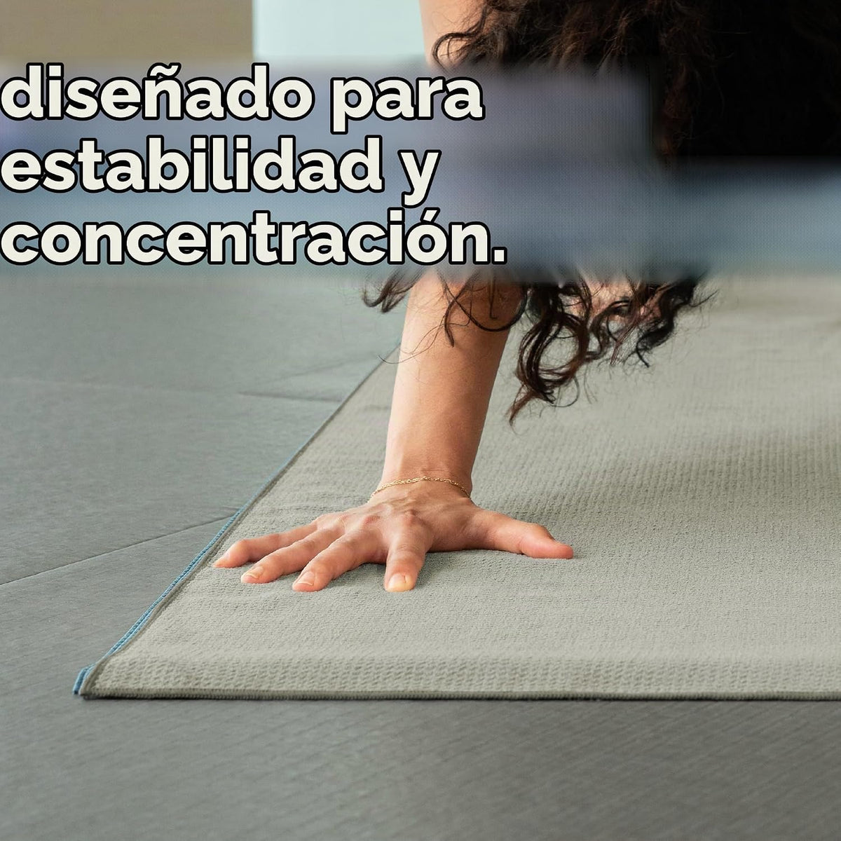 S&amp;T INC. Aura - Toalla de microfibra para esterilla de yoga con...