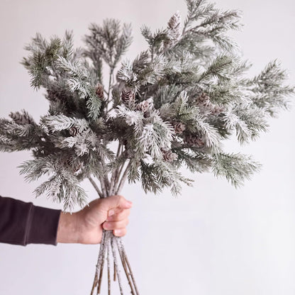 Wavwavw 6 ramas de pino de cedro artificial de Navidad flocadas, 25...