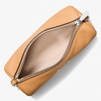 Michael Kors Bolsa pequeña de barril Izzy para mujer