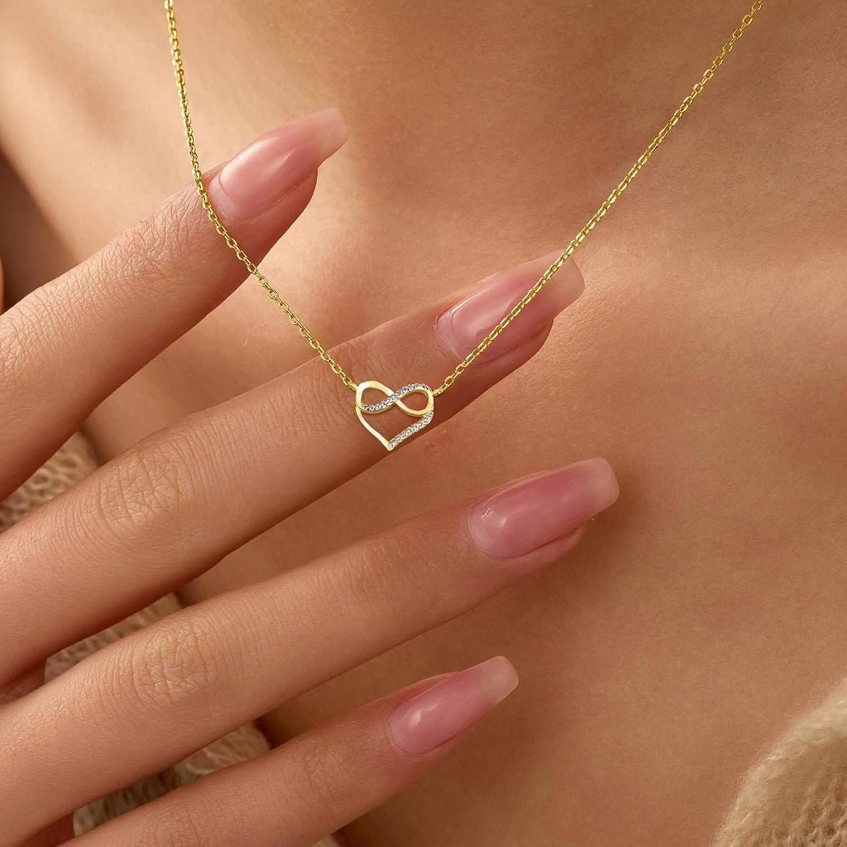 LOVECOM Collar de plata de ley S925 con corazón para mujer, delicad...