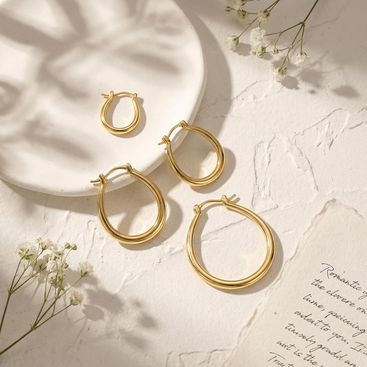 Aretes de oro de 14 quilates para mujer, aretes clásicos en forma d...
