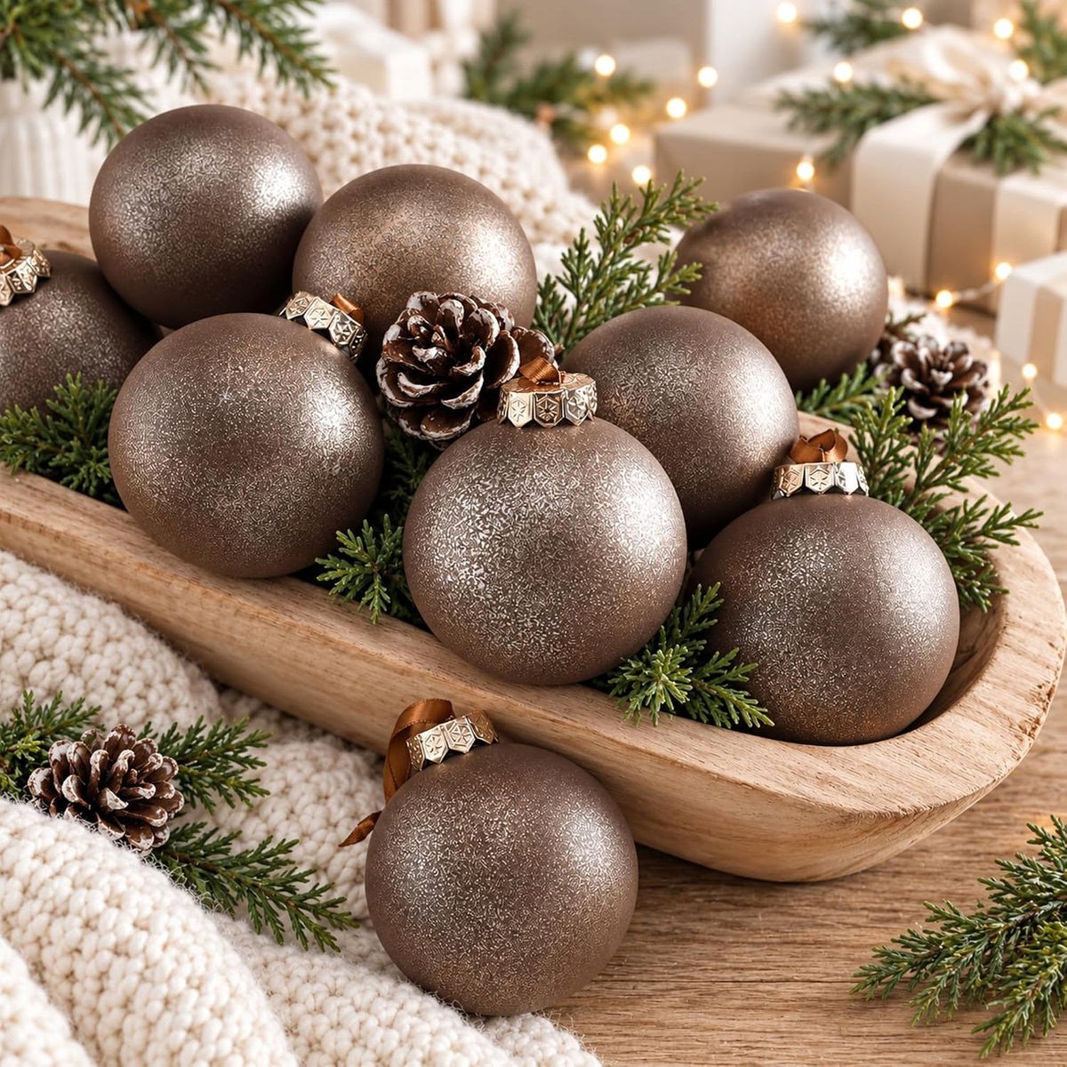 Yunlly - 12 adornos de Navidad neutros 2026, marrón moca y dorado |...