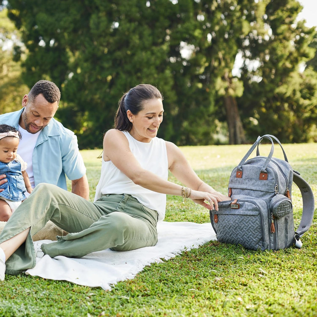 BabbleRoo Mochila para pañales \u2013 Bolsa de viaje para Baby Esse...