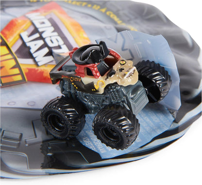 Monster Jam, Paquete de 12 camiones coleccionables mini misteriosos...