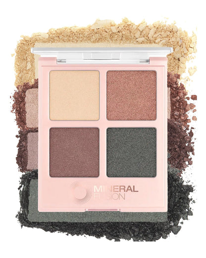 Mineral Fusion Paleta de sombras de ojos (Glamping) | Cuatro tonos...