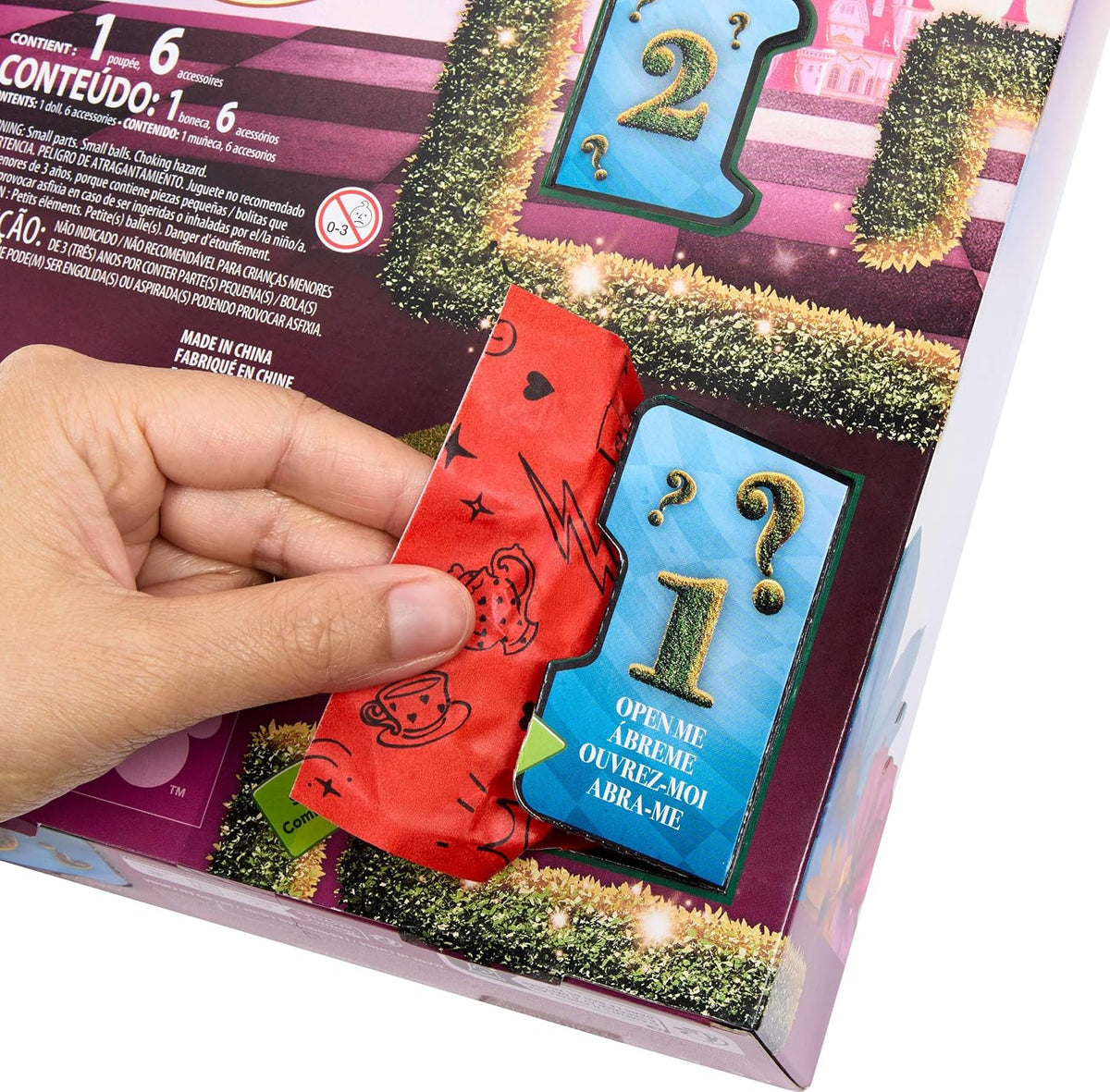 Mattel Disney Descendants: Wicked Wonderland Tea Party Reveal con 7...