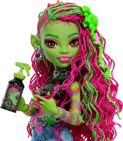 Muñeca Monster High Venus McFlytrap | Plant Monster in Graphic Tee...